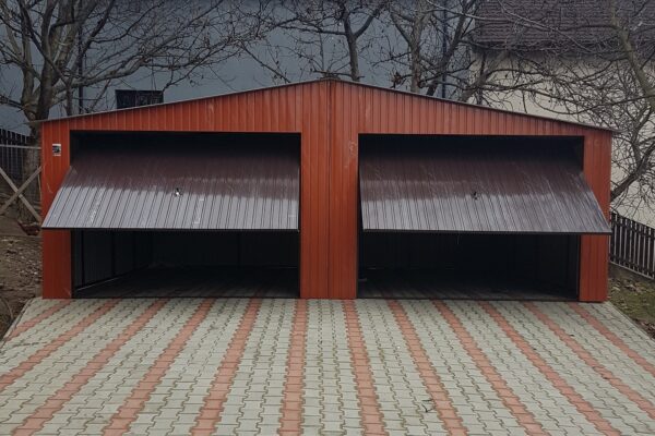 Plechová montovaná garáž 7×6 m - hnědá