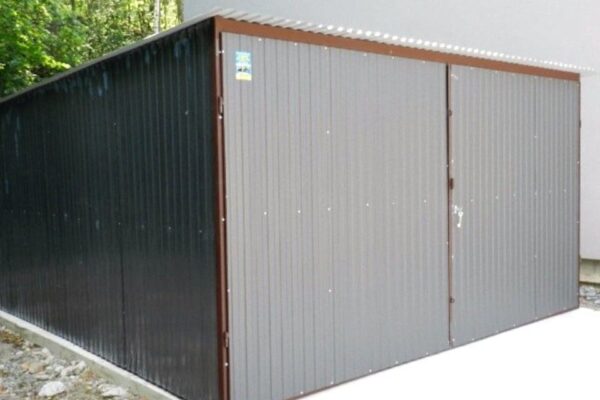 Plechová montovaná garáž 4×5 - šedá