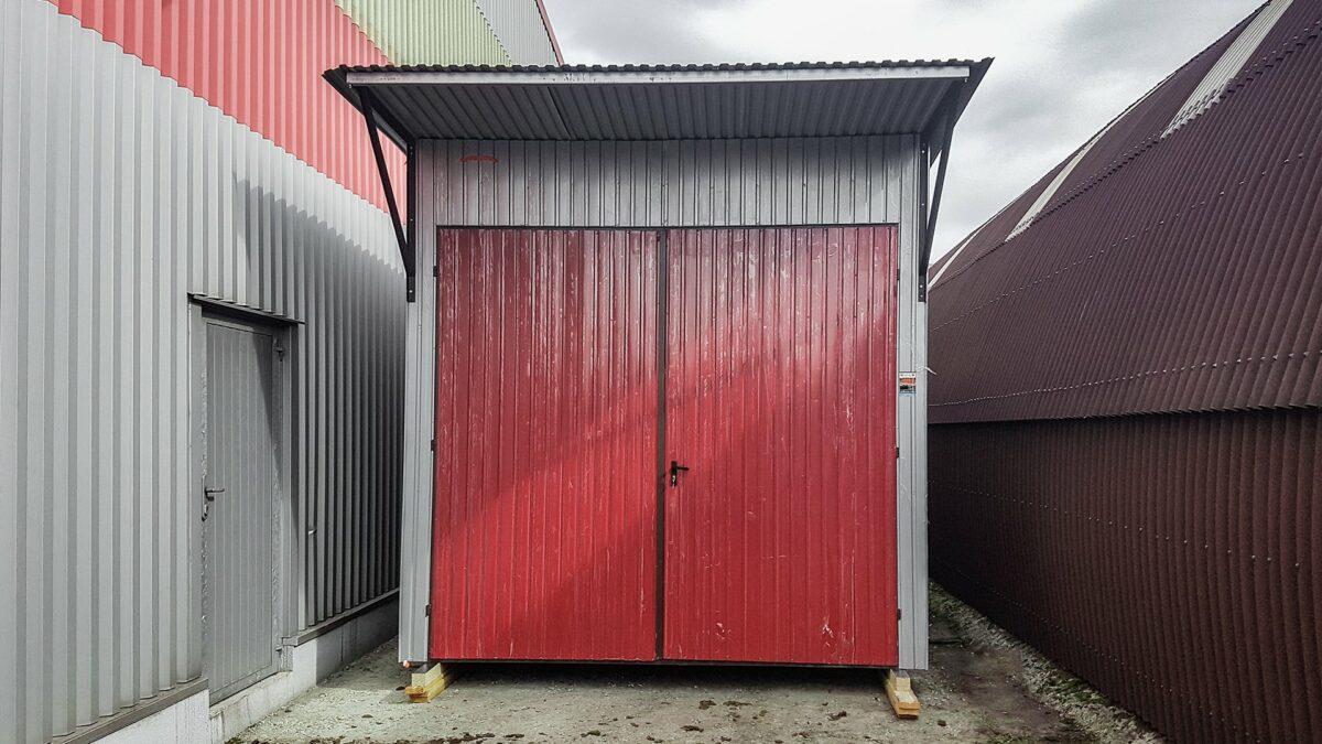 20190927 115043 - Plechová garáž 3,20x10 m – stříbrný/třešeň světlá
