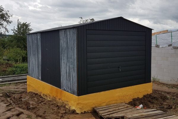 Plechová garáž 3,5x5 m - černá matná