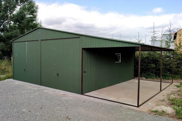 Plechová garáž 6x6 m + přístřešek 2,5x6 m - tmavo zelená matná